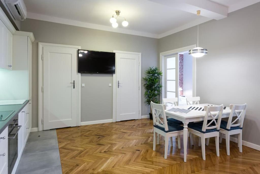 Florianska Deluxe Apartments With Air Condition Krakkó Kültér fotó